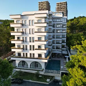 https://great-white-hotel.albaniahotels.org
